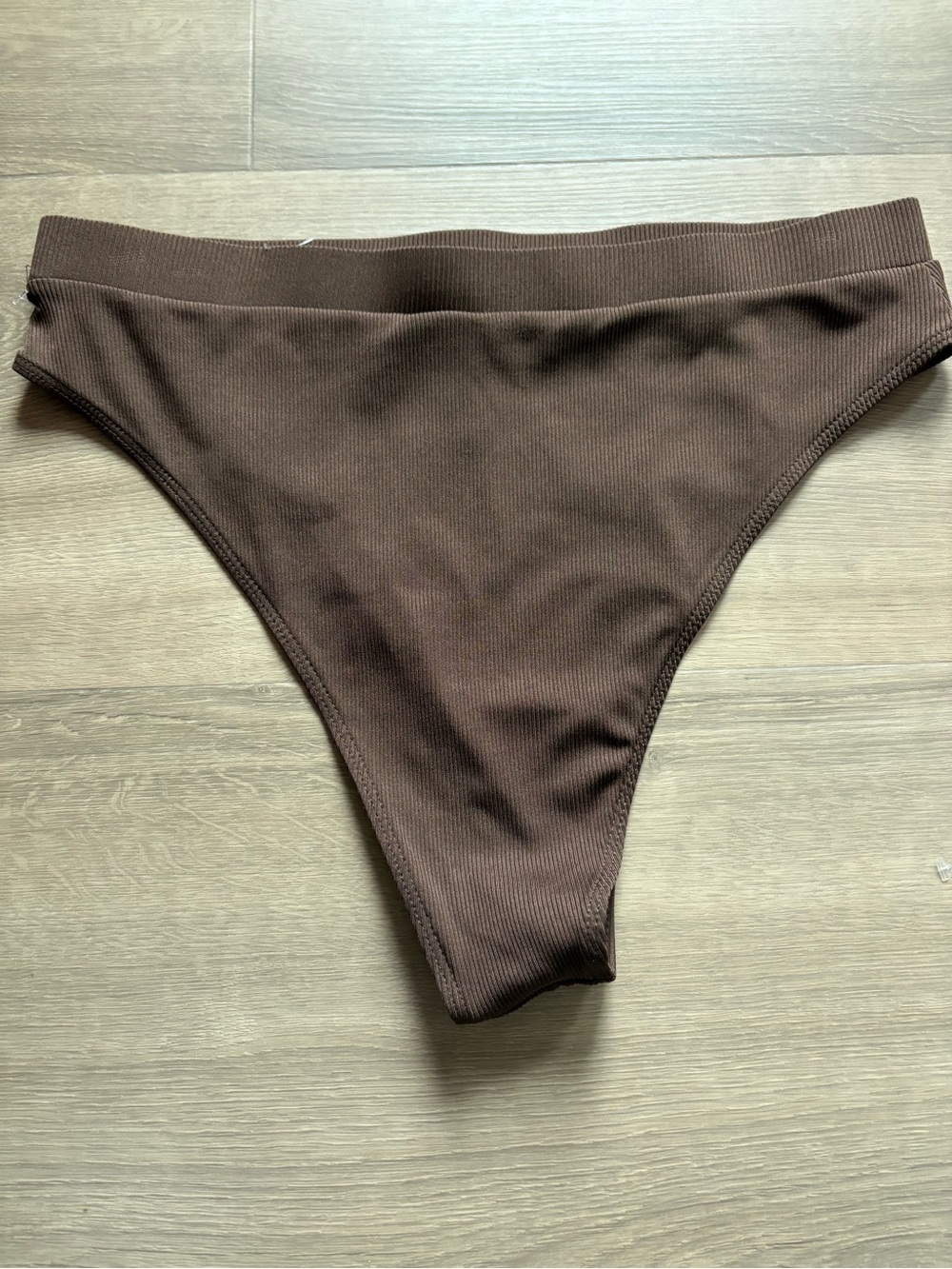 NEW Ribbed Cheeky High Leg Cut Brown Bikini Set - size XL - Picture 2 of 8